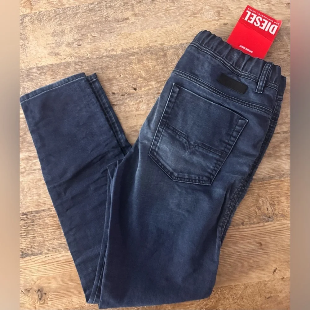DIESEL Men's E-Spender 068FQ Slim Cut Jeans Size 30